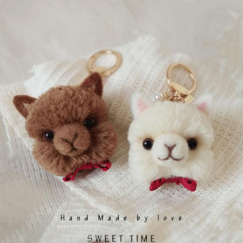 Handmade Wool Felt Alpaca Face Bag Charm, Keychain - AOSKID
